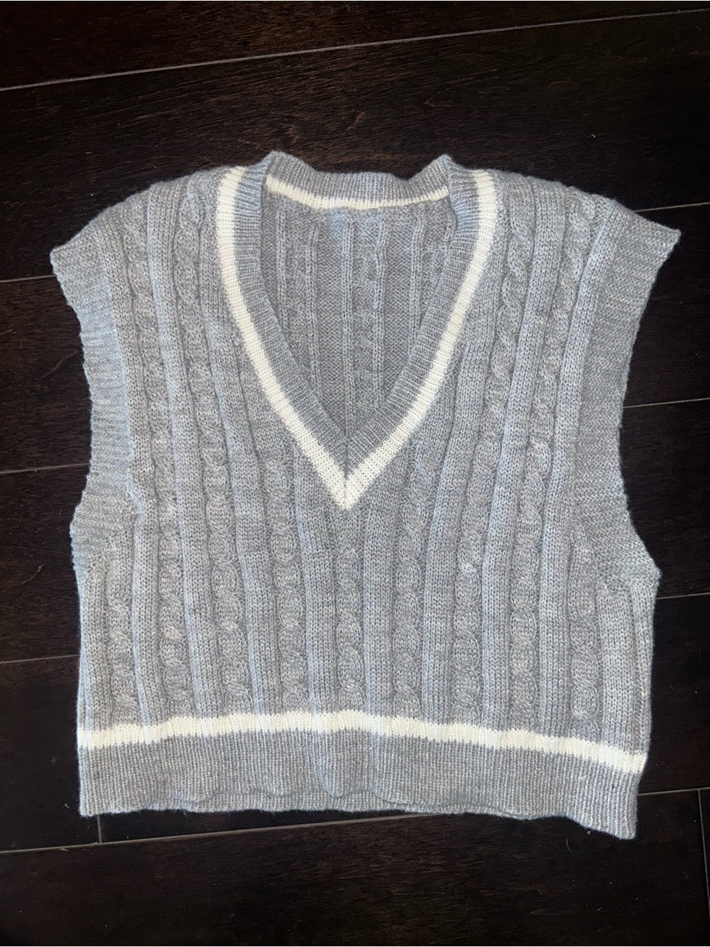 Gray Cable-Knit V-Neck Sweater Vest small S White Trim top school